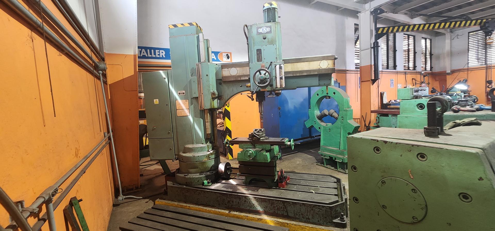 Taladro Radial y Cepillo